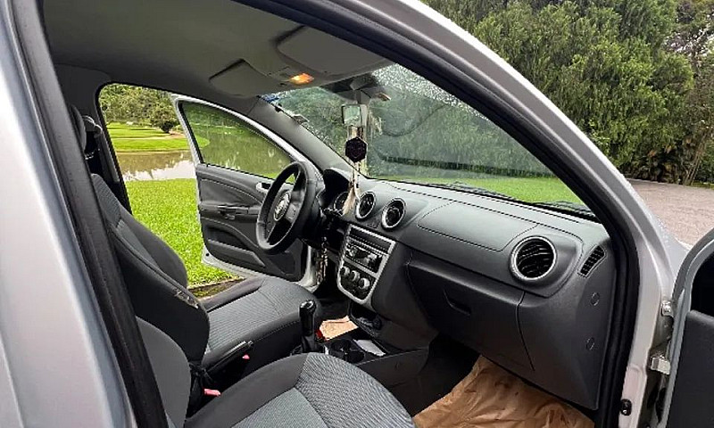 Volkswagen Gol Geraç...