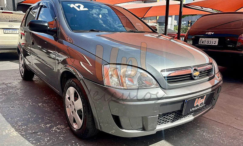 Chevrolet Corsa Hat....