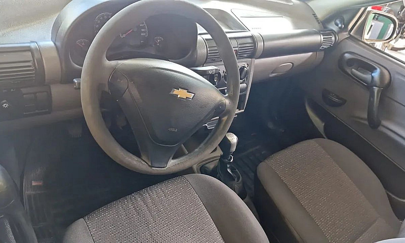 Chevrolet Classic Li...