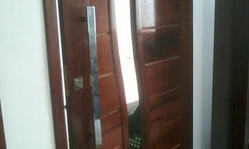 Boa Casa Na Aruana...
