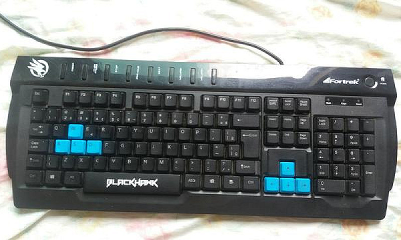 Teclado Gamer...