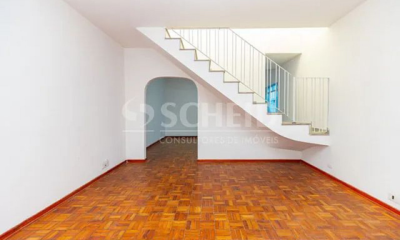 Sobrado De 150M², Pe...
