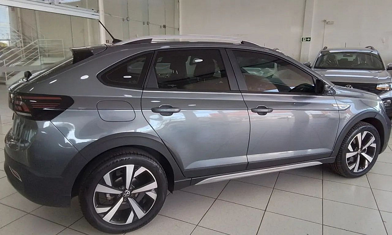 Volkswagen Nivus Hig...