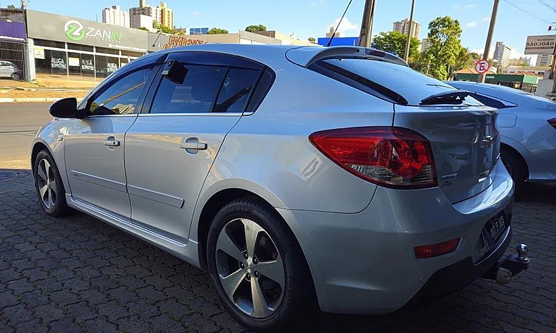Chevrolet Cruze Hb S...