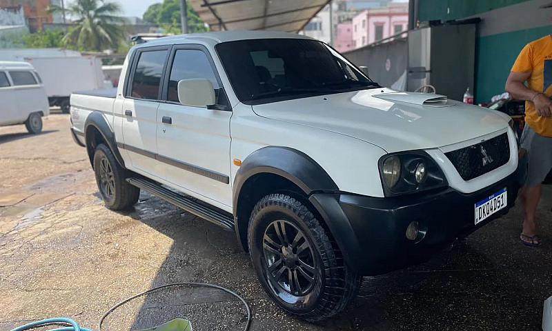 Mitsubishi L200 Gls ...