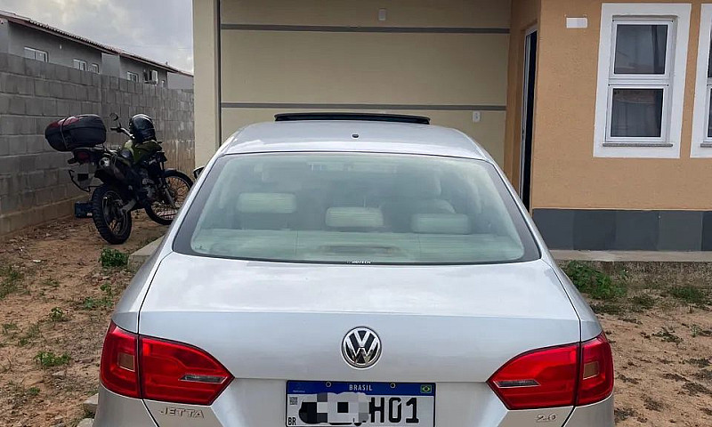 Volkswagen Jetta Com...