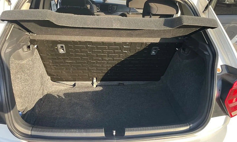 Volkswagen Polo 1.6 ...