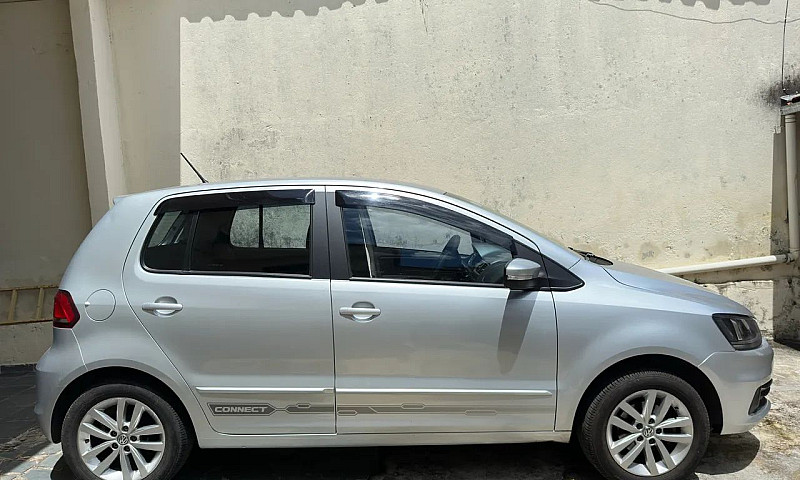 Volkswagen Fox Conne...
