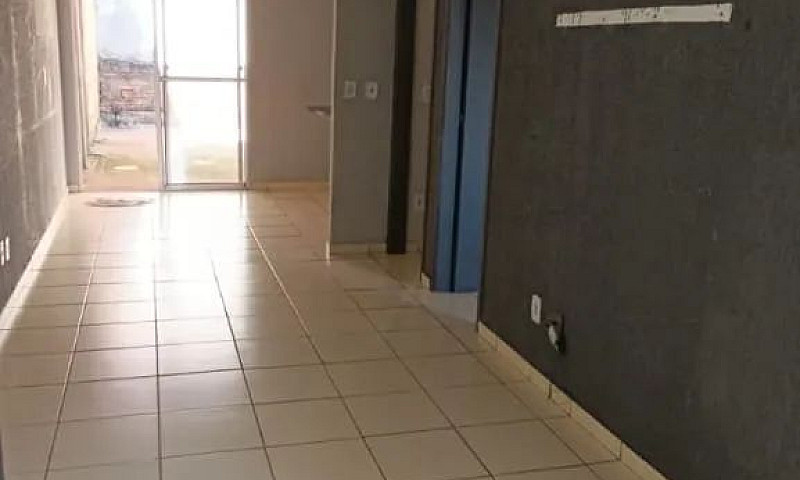 Casa No Terra Nova U...