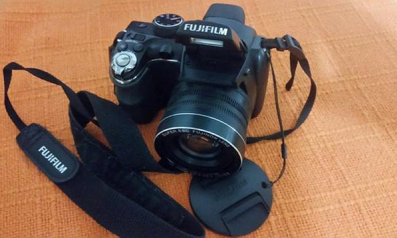 Câmera Fujifilm Fine...
