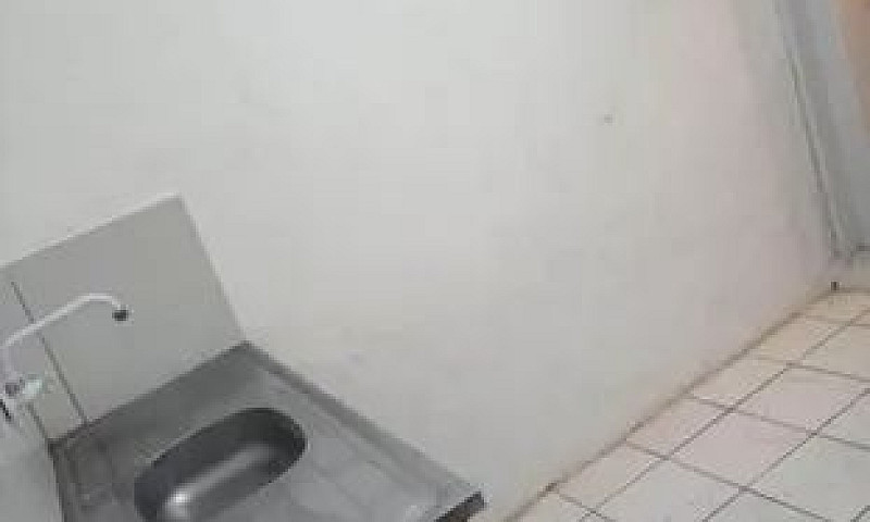 Aluga-Se Na Varzea!...