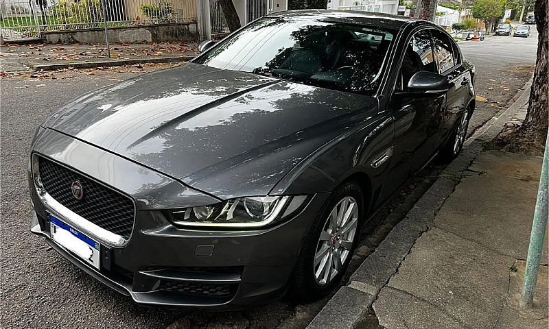 Jaguar Xe Pure Si4  ...