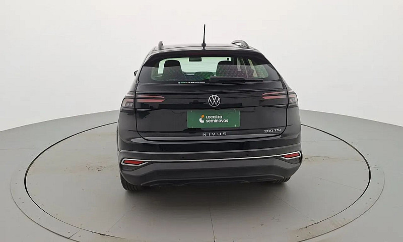 Volkswagen Nivus Com...