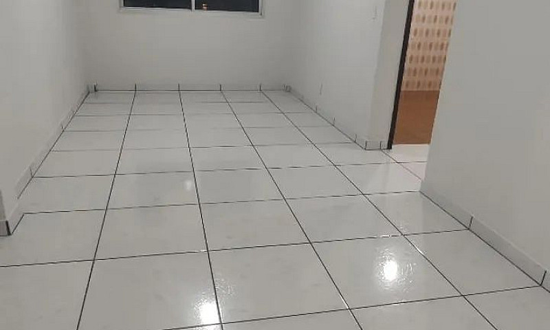 Aluga-Se Apartamento...