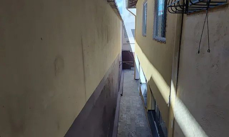 Casa Com Habite-Se B...
