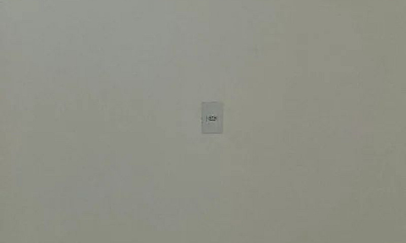 Alugo Kitinet Na Est...