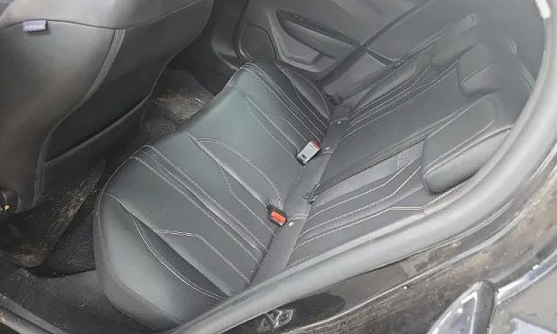 Peugeot 208 Allure 1...
