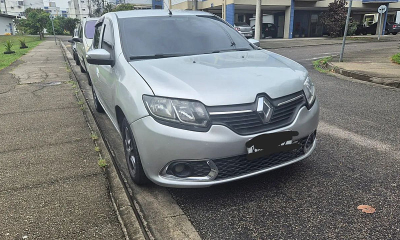 Renault Sandero Dyna...