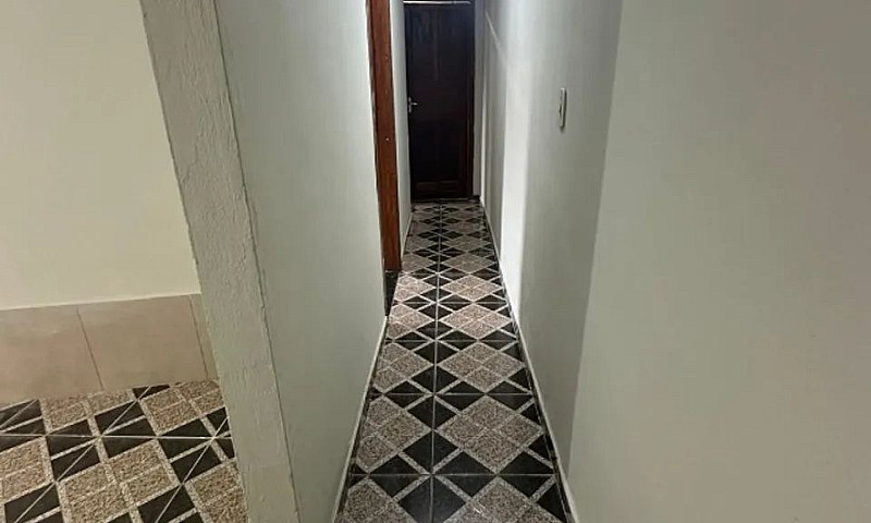 Casa Na Estrada Da S...