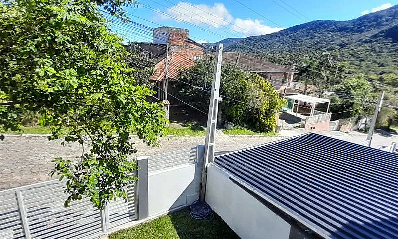 Vendo Casa Nova Sobr...