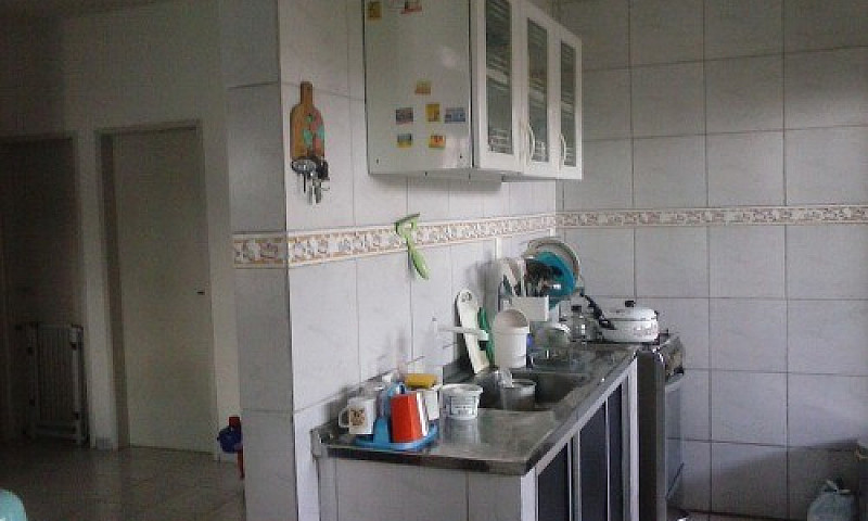 Vende Casa Areais...