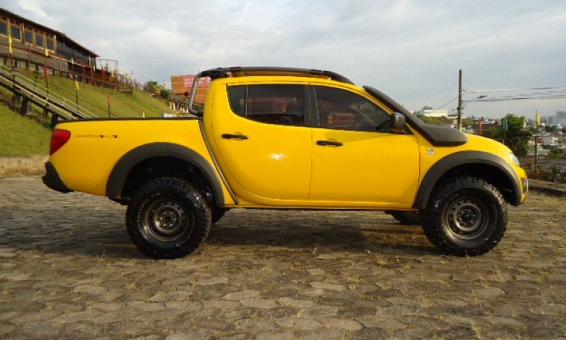 L200 Triron Savana 3...