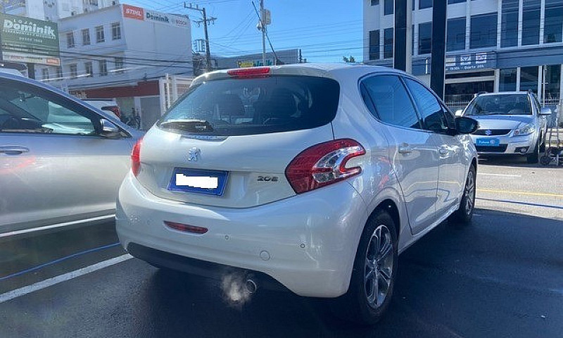 208 Griffe 1.6 Autom...