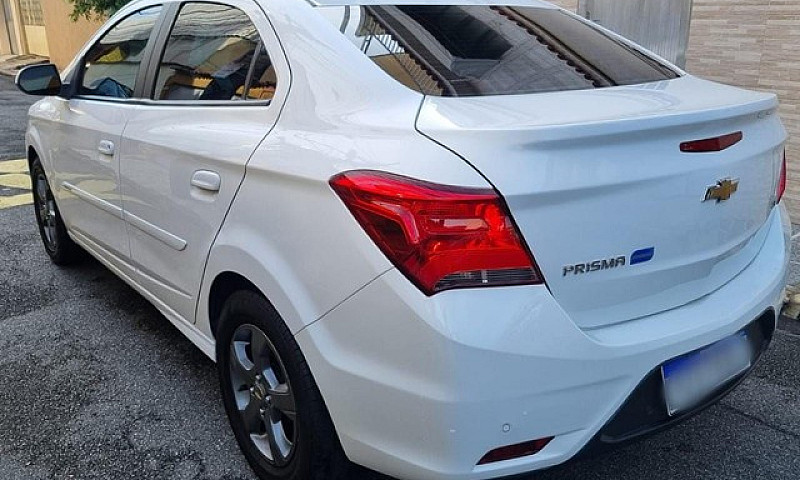 Chevrolet Prisma Ltz...