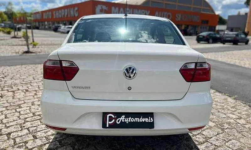 Volkswagen Voyage 1....