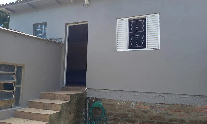 Vendo Casa No Bairro...