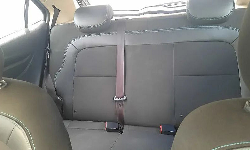 Chevrolet Onix Joy H...