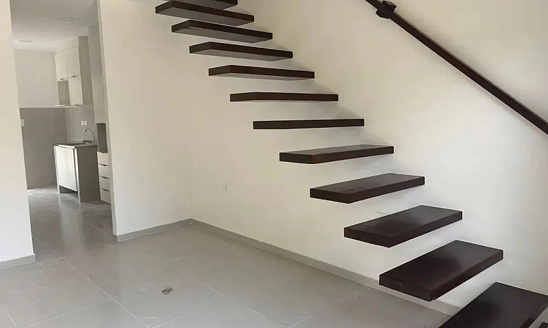 Otimas Casa Duplex E...