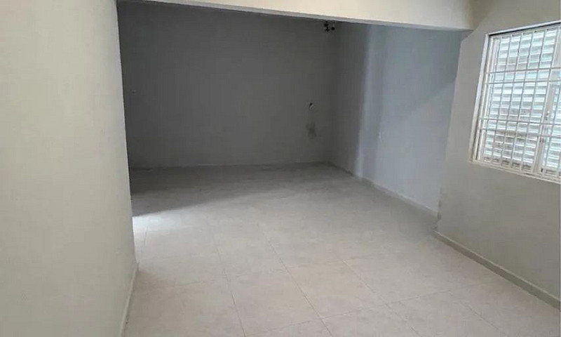 Casa Reformada À Ven...