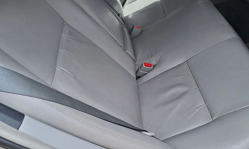 Toyota Corolla Xei 2...