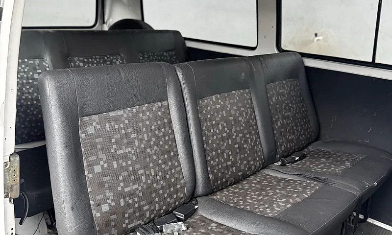 Volkswagen Kombi Sta...