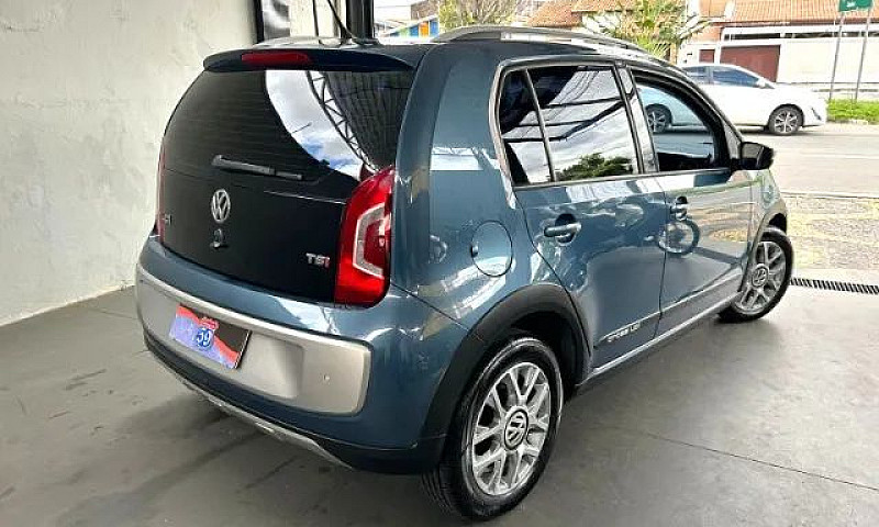 Volkswagen Up! Cross...