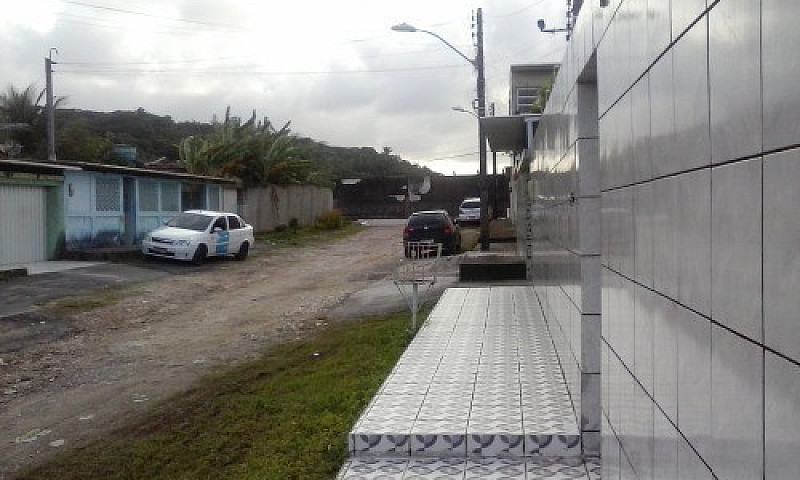 Vende Casa Areais...