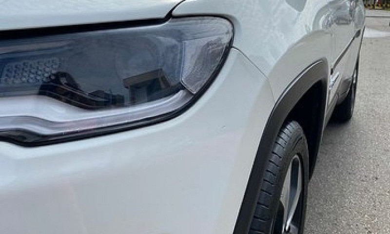 Jeep Compass Longitu...