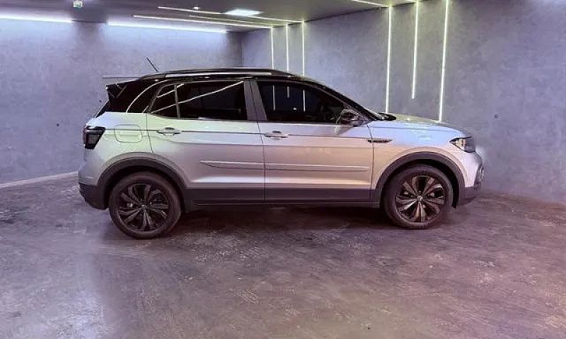 Volkswagen T-Cross 1...