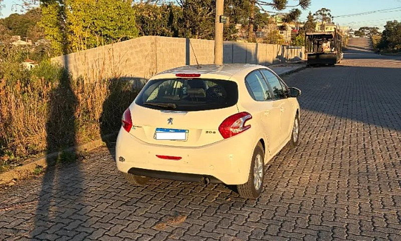 Peugeot 208 Active/A...