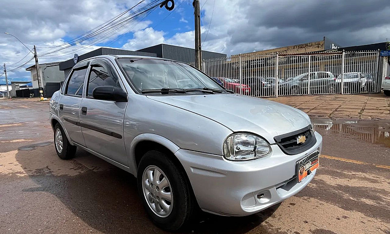 Chevrolet Corsa Sed....