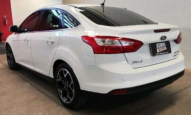 Ford Focus Sed. Ti./...