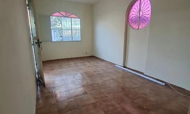Alugo Casa De 2 Quar...