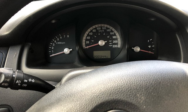 Kia Sportage ...