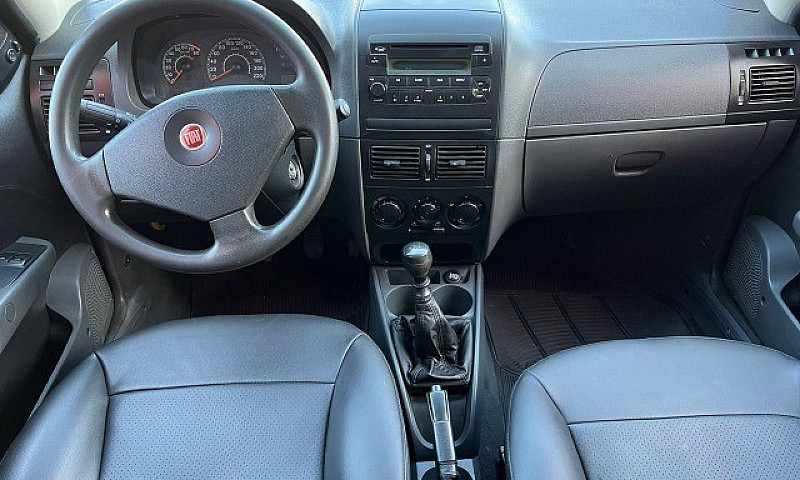 Fiat Siena 2011...