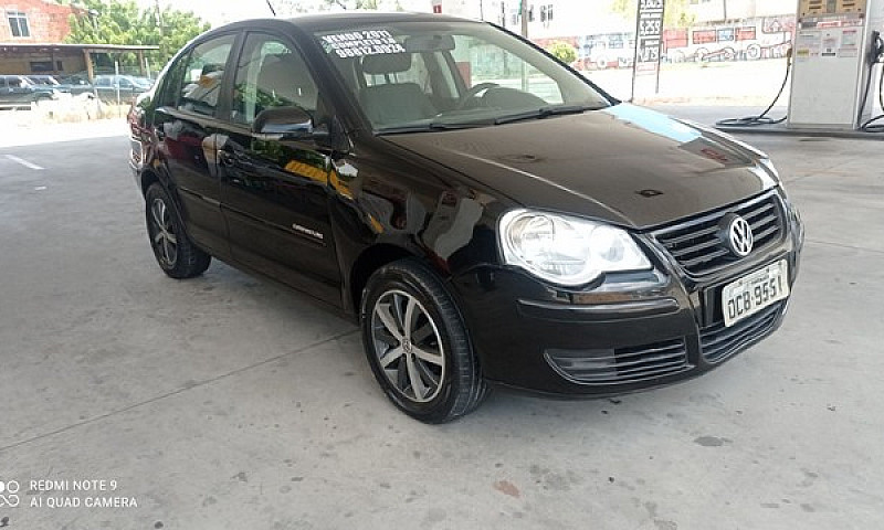 Polo Sedan 2011/11 1...