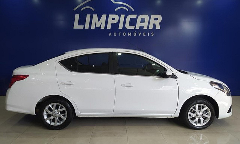 Nissan Versa 1.6 16V...