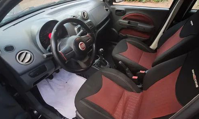 Vende-Se Uno Sportin...