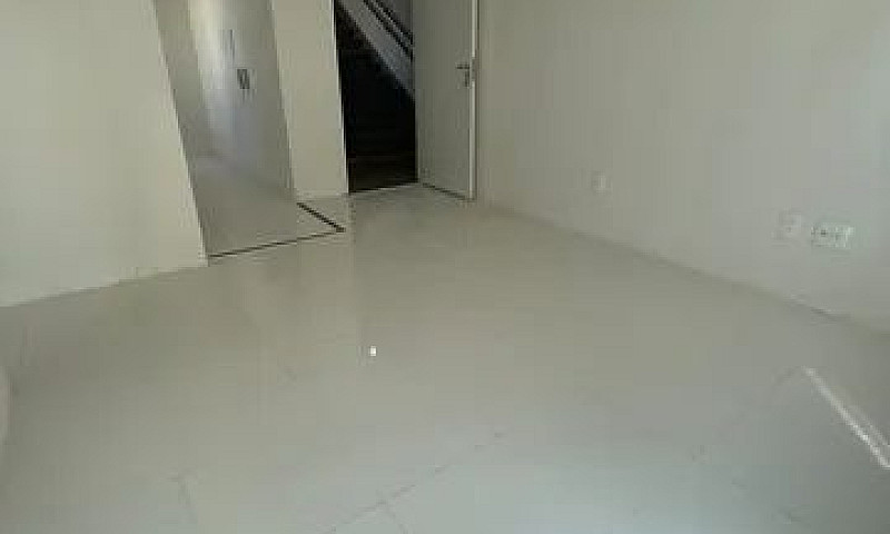 Alugo Excelente Apto...