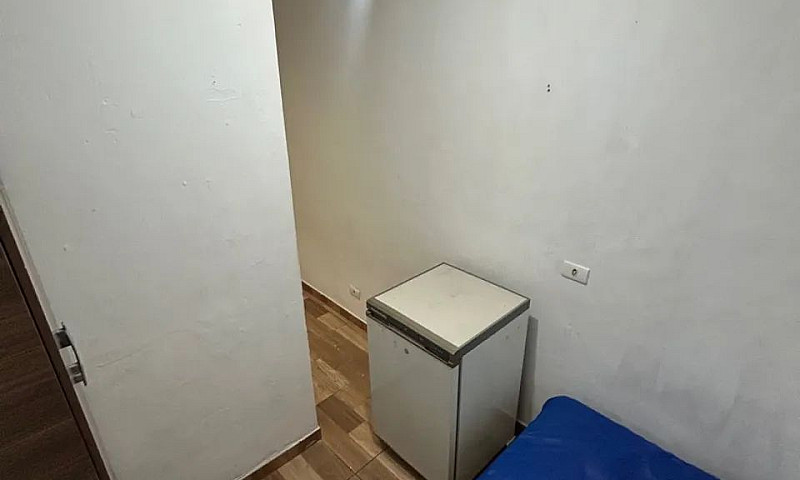 Quarto Mobiliado A P...